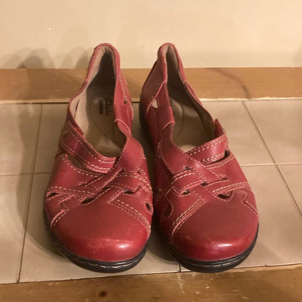 Clark’s shoes 9.5‎ M ⭐️